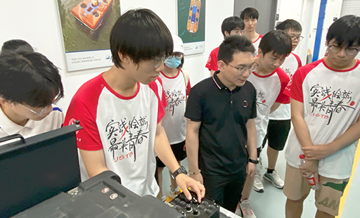 北京科技大學(xué)暑期社會實踐團(tuán)來訪博雅工道